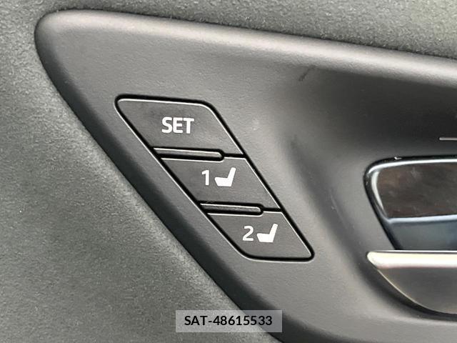 Toyota CROWN HYBRID 2018-07 8817212-4