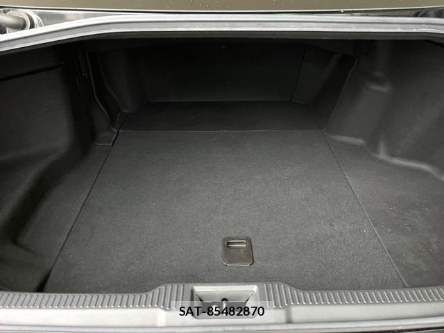Toyota CROWN HYBRID 2019-02 8817213-10