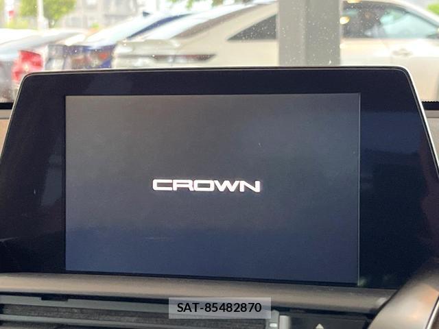 Toyota CROWN HYBRID 2019-02 8817213-2