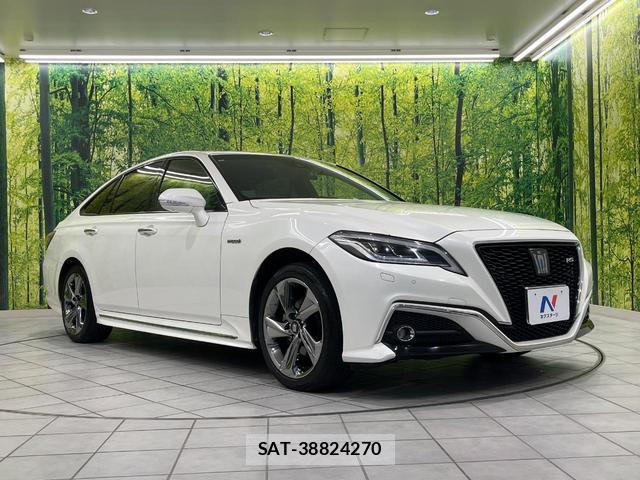Toyota CROWN HYBRID 2018-09 8817489-15