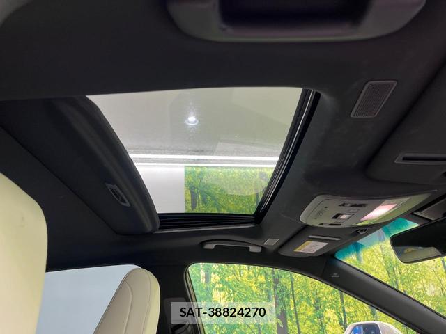 Toyota CROWN HYBRID 2018-09 8817489-2
