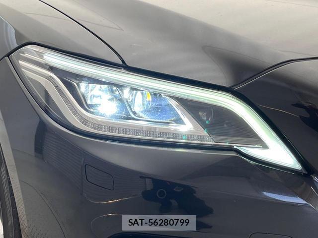 Toyota CROWN HYBRID 2020-03 8817840-11