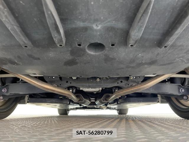 Toyota CROWN HYBRID 2020-03 8817840-18