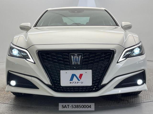 Toyota CROWN HYBRID 2020-05 8817848-16