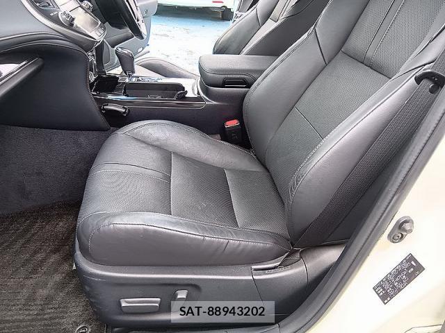 Toyota CROWN HYBRID 2015-08 8818007-10