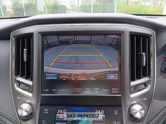 Toyota CROWN HYBRID 2015-08 8818007-14