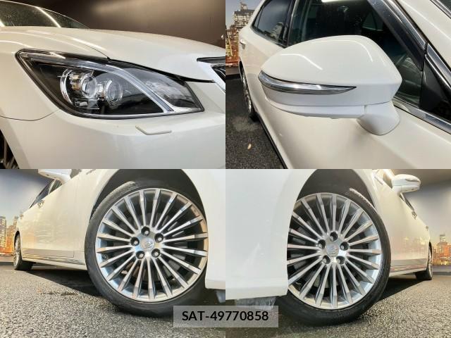 Toyota CROWN MAJESTA 2014-03 8812790-5