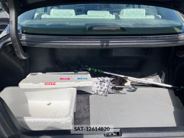 Toyota CROWN MAJESTA 2001-10 8813359-18