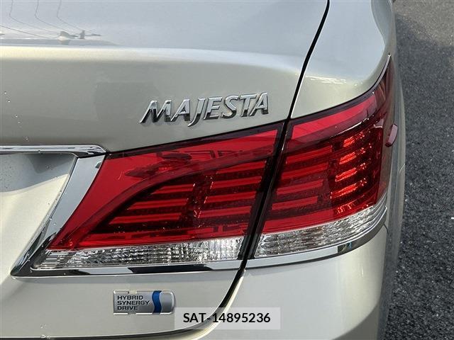 Toyota CROWN MAJESTA 2015-01 8815442-18