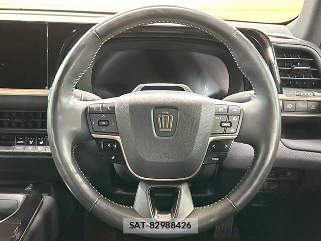 Toyota CROWN 2024-04 8812209-10