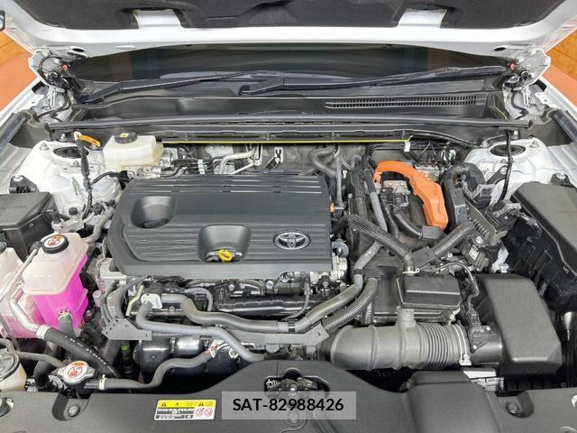Toyota CROWN 2024-04 8812209-17