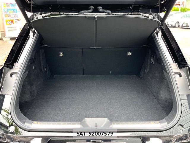 Toyota CROWN 2024-06 8812218-13