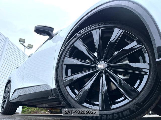 Toyota CROWN 2024-03 8812224-13