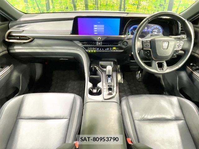 Toyota CROWN 2024-02 8812312-1