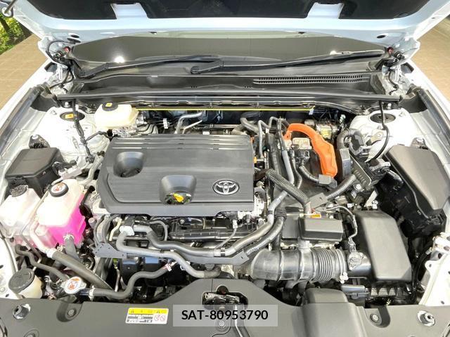 Toyota CROWN 2024-02 8812312-17