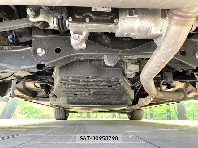 Toyota CROWN 2024-02 8812312-18