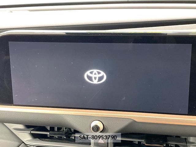 Toyota CROWN 2024-02 8812312-2