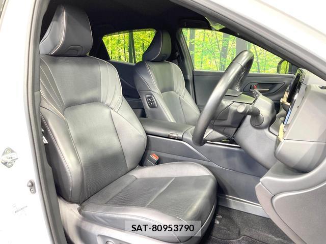 Toyota CROWN 2024-02 8812312-7