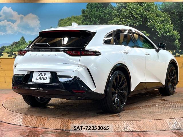 Toyota CROWN 2024-06 8812650-16