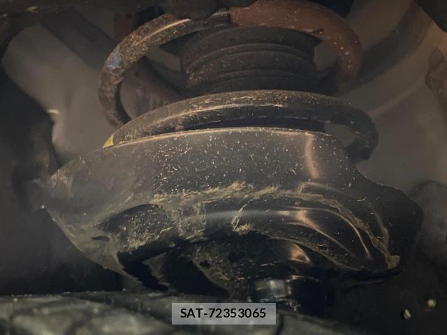 Toyota CROWN 2024-06 8812650-19