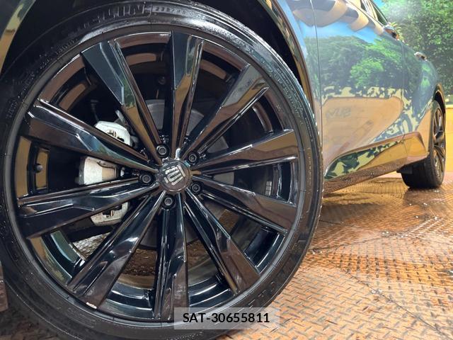 Toyota CROWN 2024-06 8812651-12