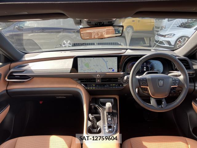 Toyota CROWN 2024-11 8813939-2