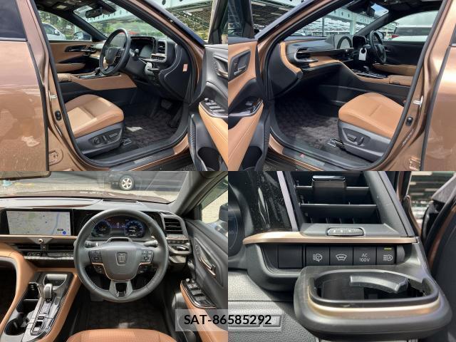 Toyota CROWN 2025-03 8813954-5