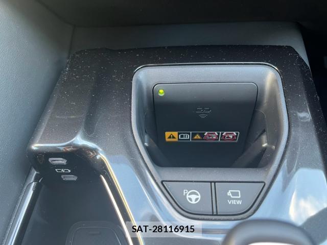 Toyota CROWN 2025-09 8814632-17