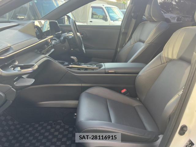 Toyota CROWN 2025-09 8814632-5