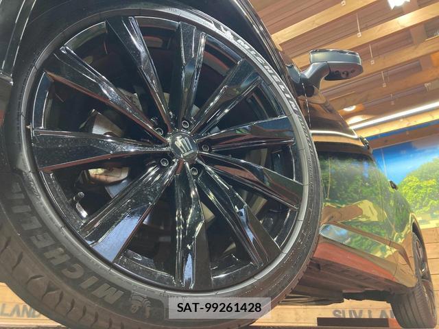 Toyota CROWN 2025-07 8815903-12