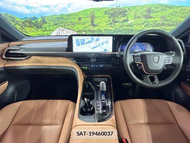 Toyota CROWN 2026-02 8816076-1