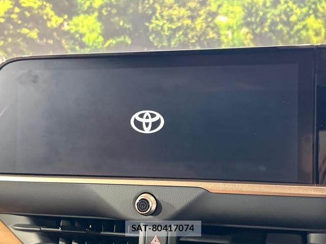 Toyota CROWN 2024-06 8816082-3