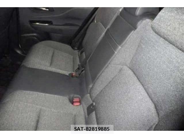 Toyota CROWN 2025-11 8816194-3