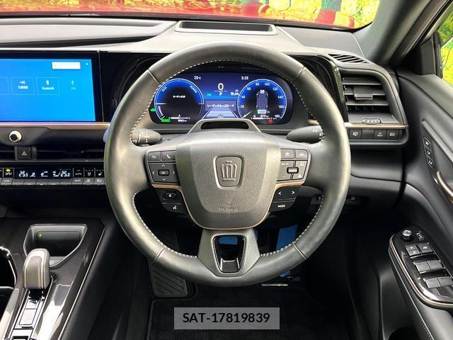 Toyota CROWN 2024-06 8816974-10