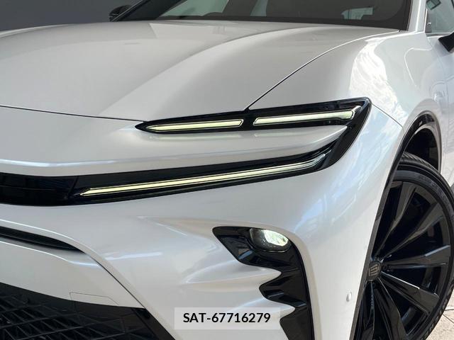 Toyota CROWN 2024-01 8817208-9