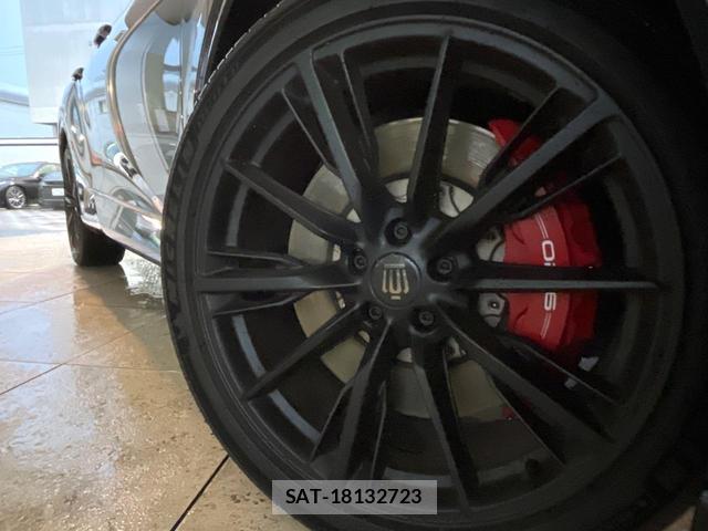 Toyota CROWN 2024-04 8817214-12