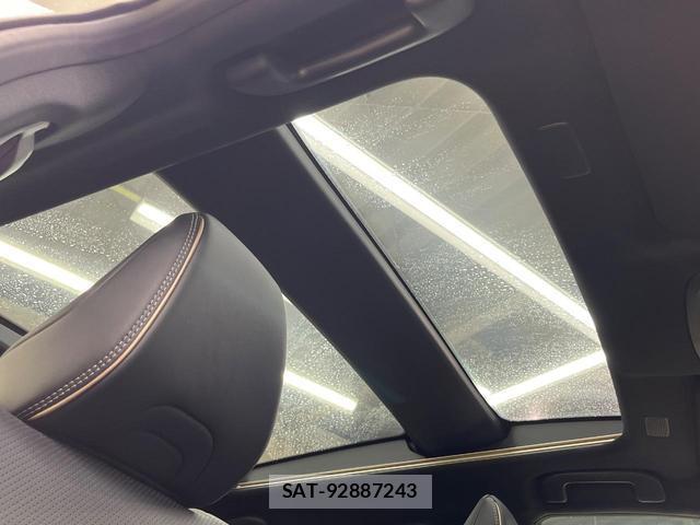 Toyota CROWN 2024-08 8817572-2
