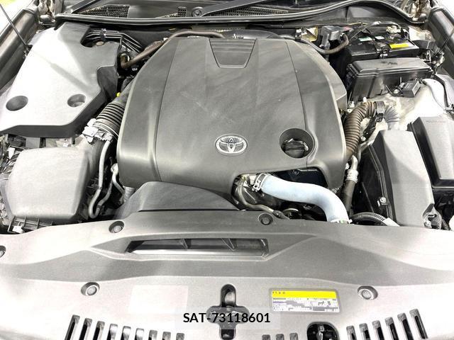 Toyota CROWN 2013-11 8812051-18