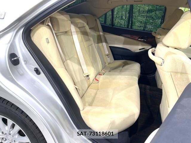 Toyota CROWN 2013-11 8812051-9