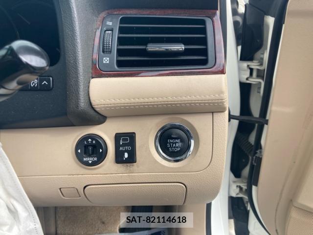 Toyota CROWN 2012-03 8812949-11