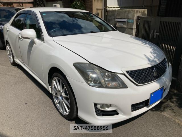 Toyota CROWN 2008-10 8813535-0