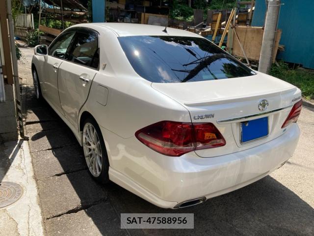 Toyota CROWN 2008-10 8813535-4