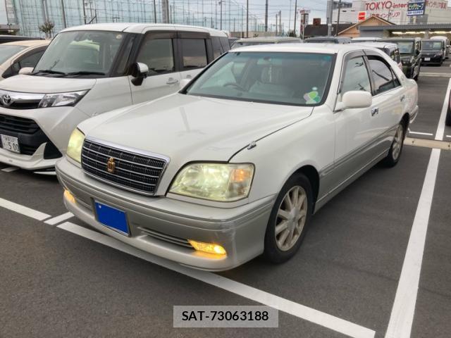 Toyota CROWN 2002-01 8813638-0