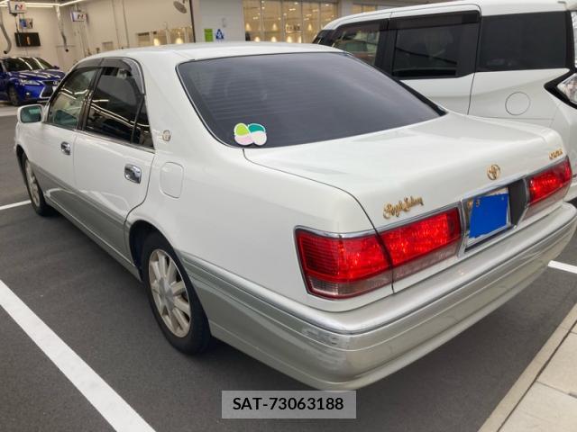 Toyota CROWN 2002-01 8813638-13