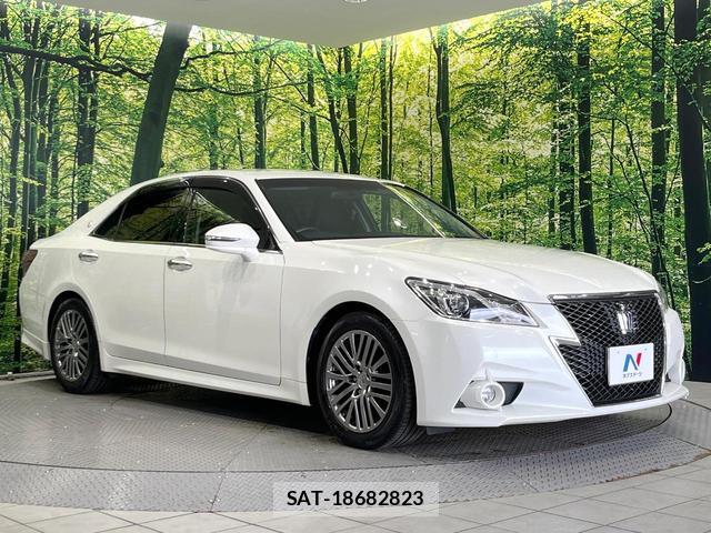 Toyota CROWN 2013-08 8814672-15