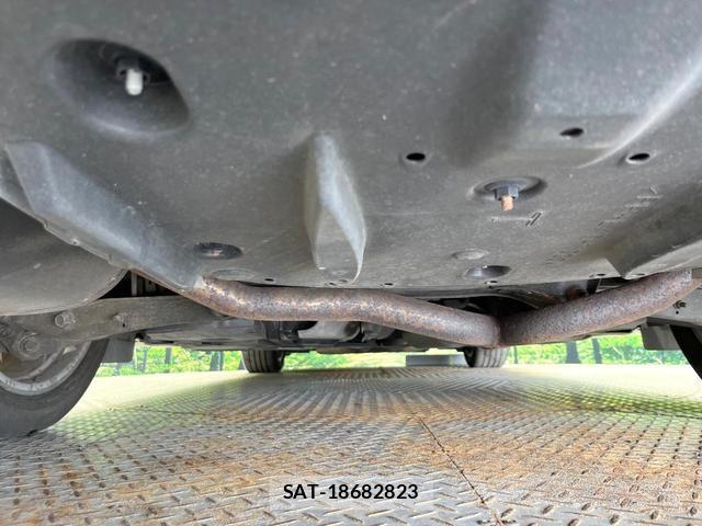 Toyota CROWN 2013-08 8814672-18