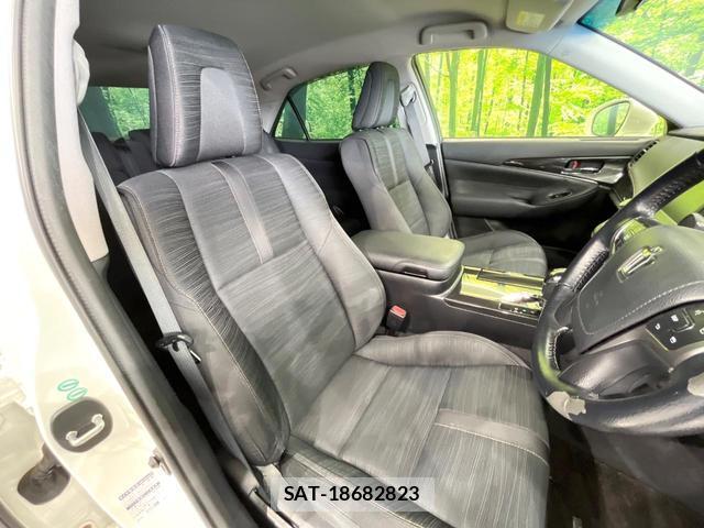 Toyota CROWN 2013-08 8814672-7