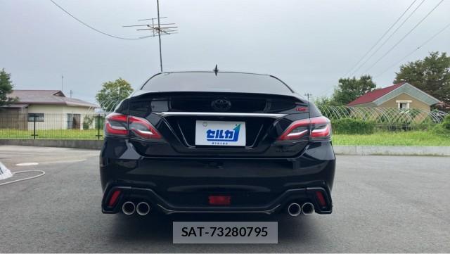 Toyota CROWN 2018-07 8815483-1