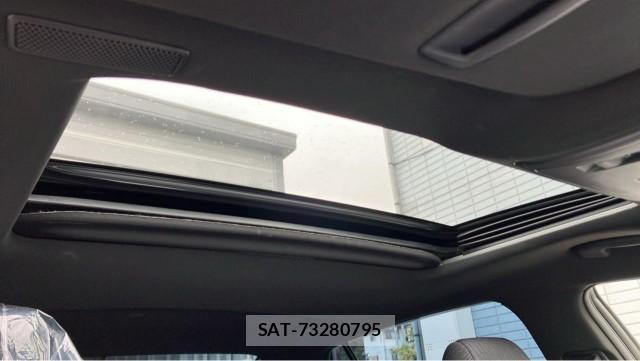 Toyota CROWN 2018-07 8815483-15