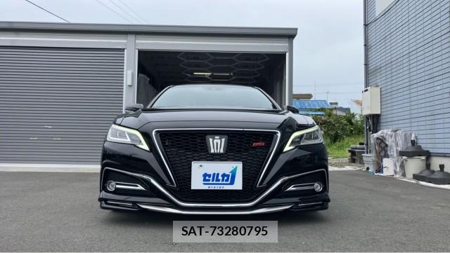 Toyota CROWN 2018-07 8815483-9